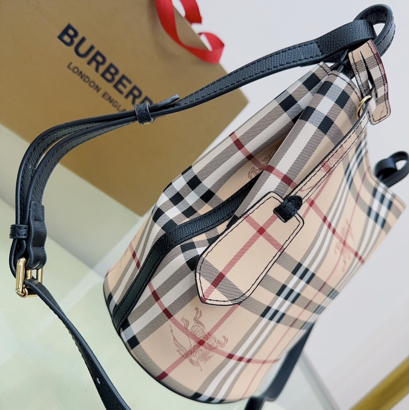 Bv*b*rry hobo bags